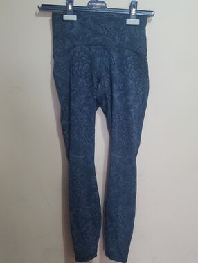 Lululemon HR Run On Tights Nouveau Mach Blue/black Sz 4